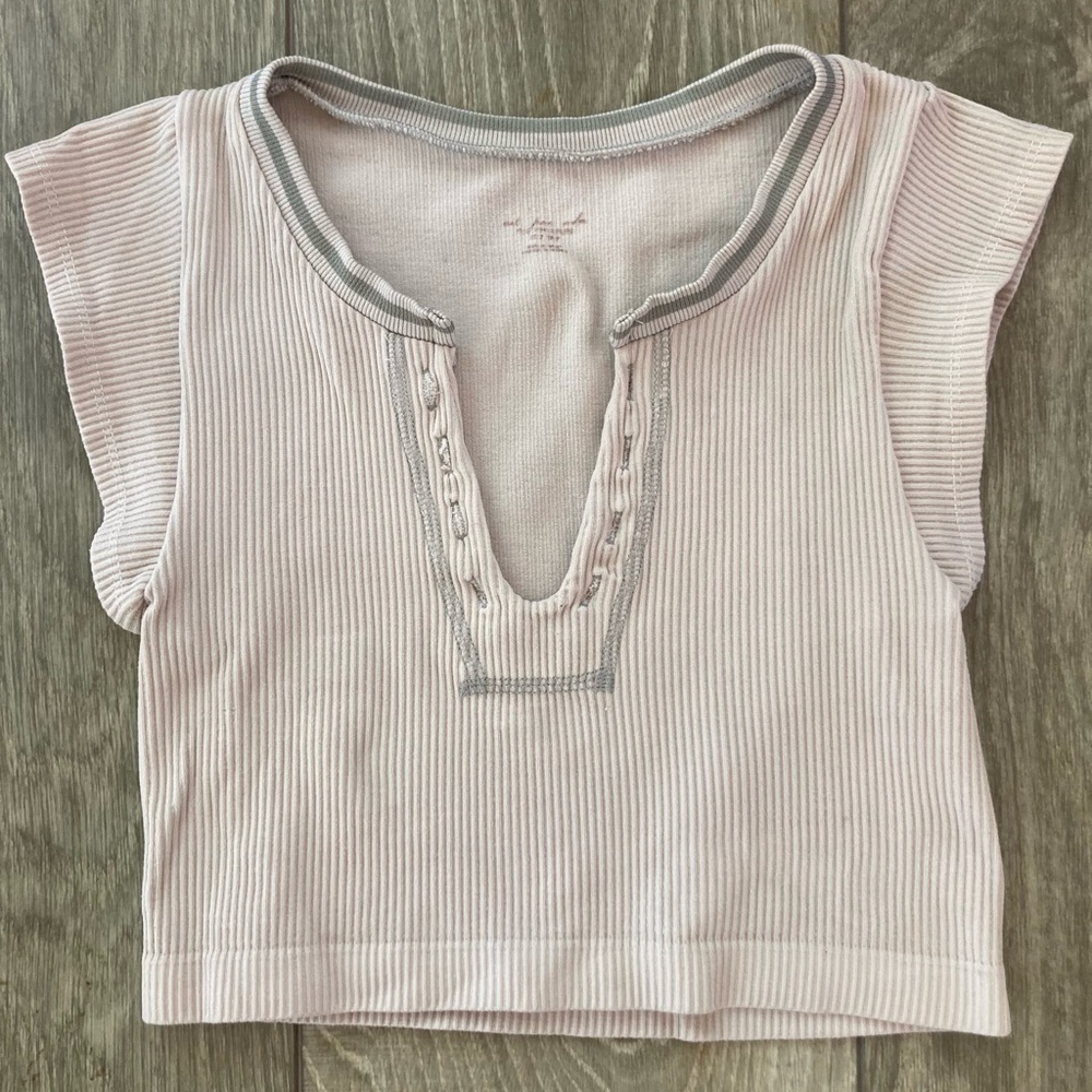 Urban Outfitters Light Gray Ribbed Crop Top